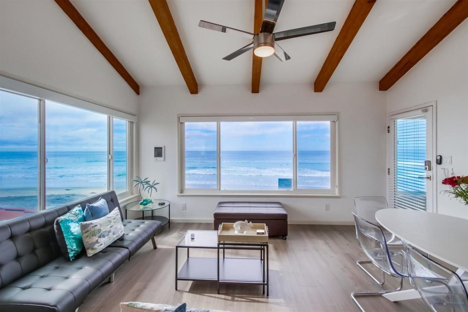 Mermaids Penthouse Apartment San Diego