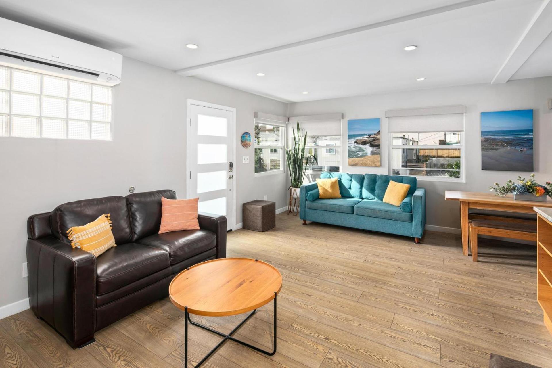 Newly Renovated 3br Modern In Heart Of Ocean San Diego