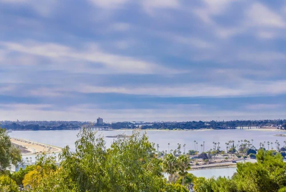 Ocean & Bay Views In Sd Large Backyard Air Conditioning Holiday home *