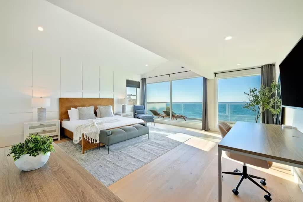 Cliffside Haven Where Ocean Meets Sky Holiday home San Diego