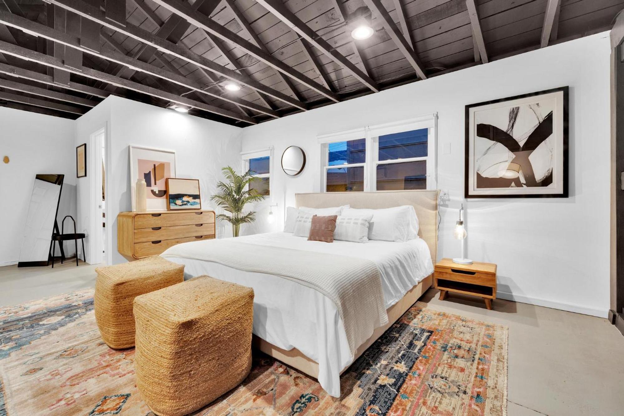 Casa Clandestino - Heated Pool Near Dining & Shops Holiday home *