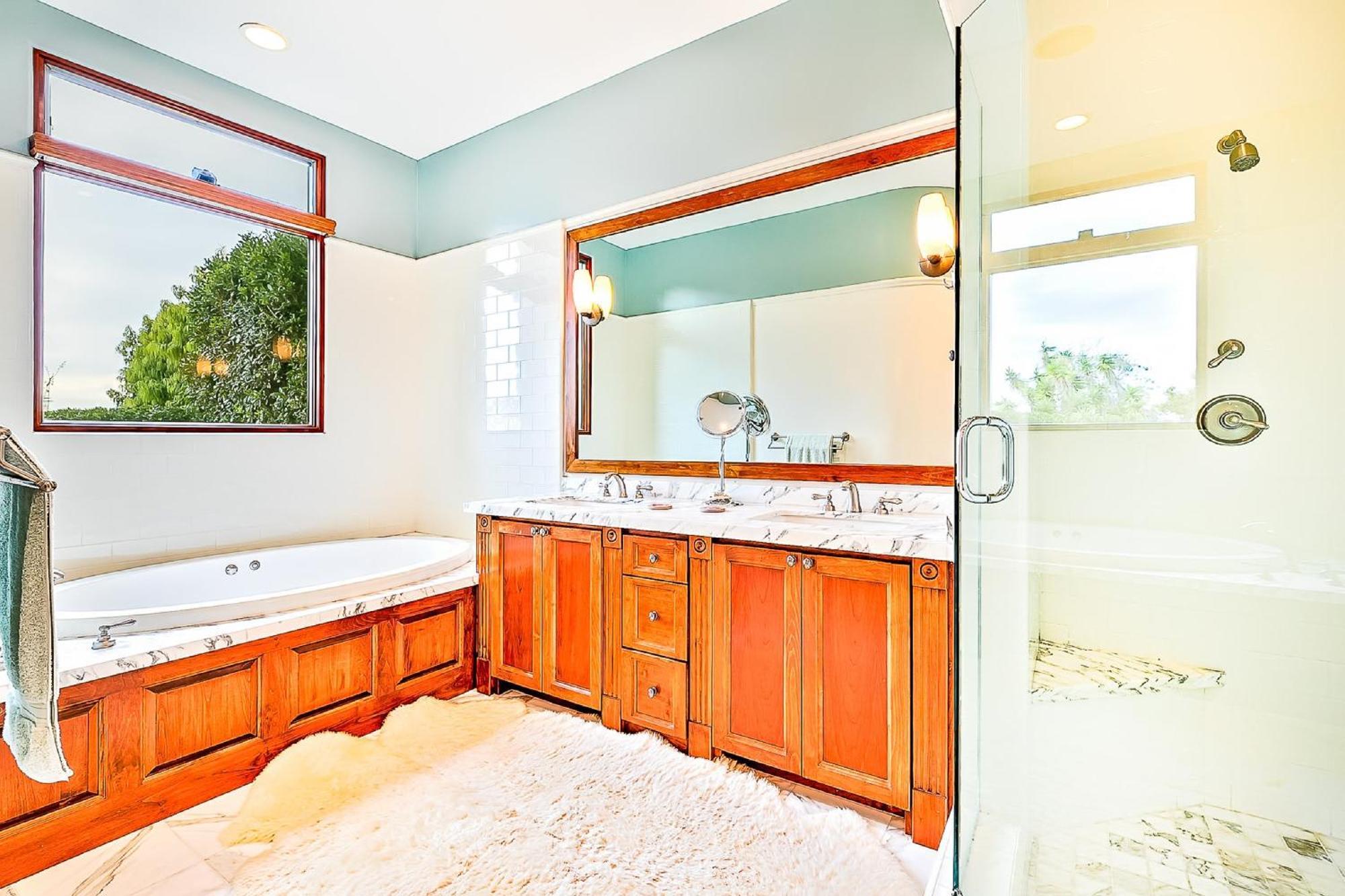 Chic La Jolla With Views Villa *
