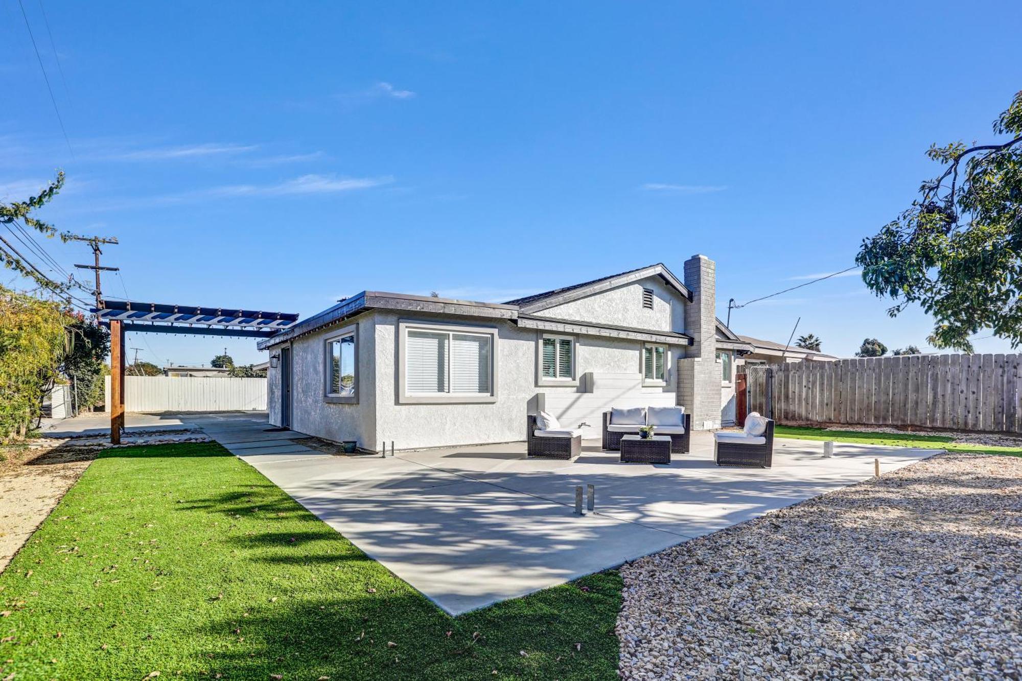 Sleeps 16, Mins From Beaches, Outlets & Military Base * San Diego