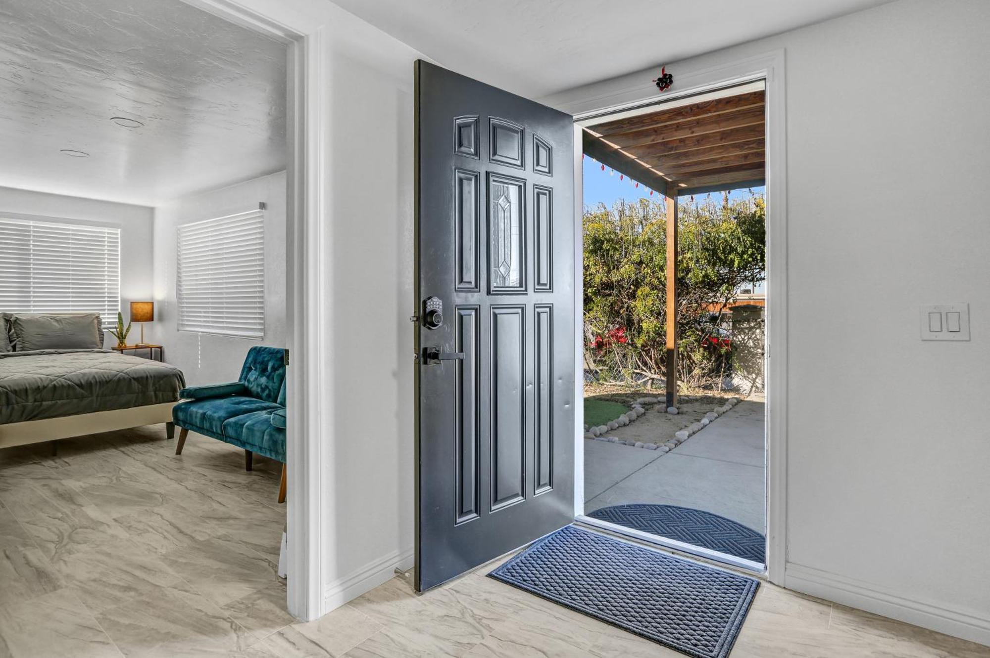 Sleeps 16, Mins From Beaches, Outlets & Military Base *