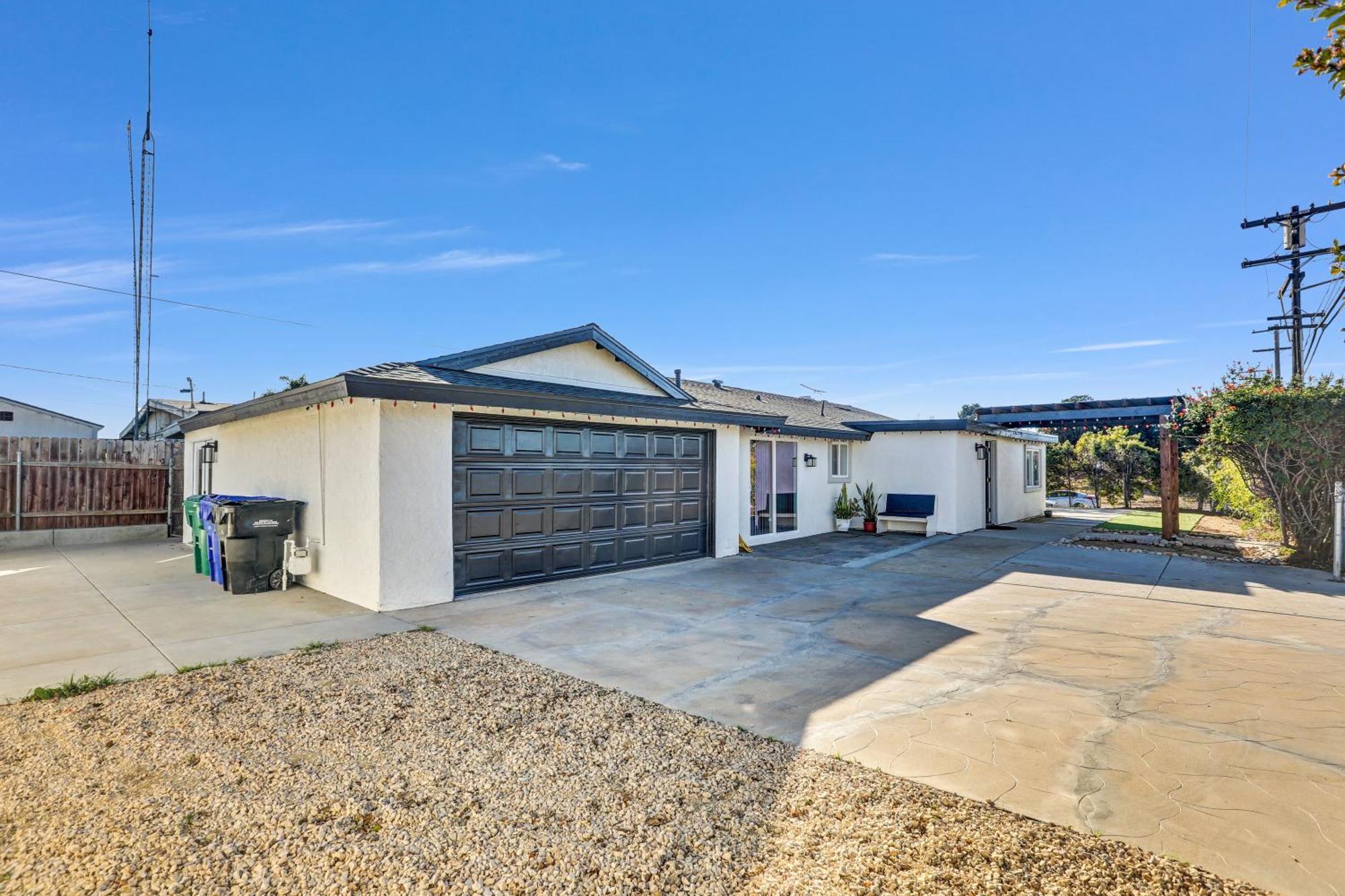 Sleeps 16, Mins From Beaches, Outlets & Military Base *