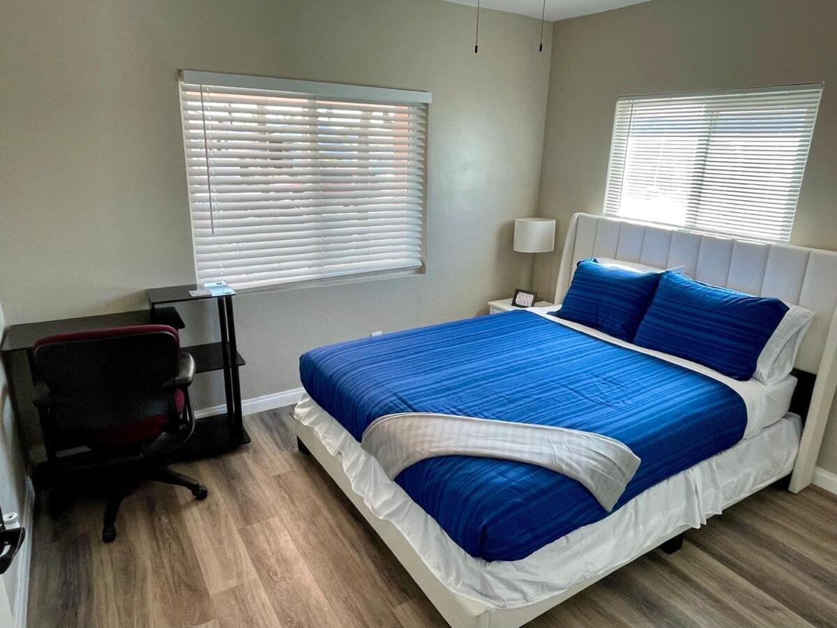 North Park Centrally Located 8br 5ba House