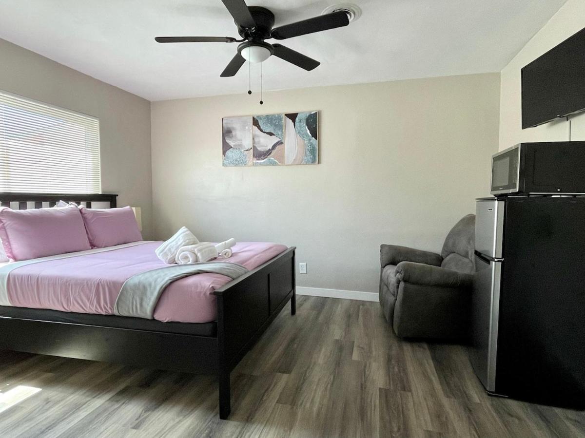 North Park Centrally Located 8br 5ba House