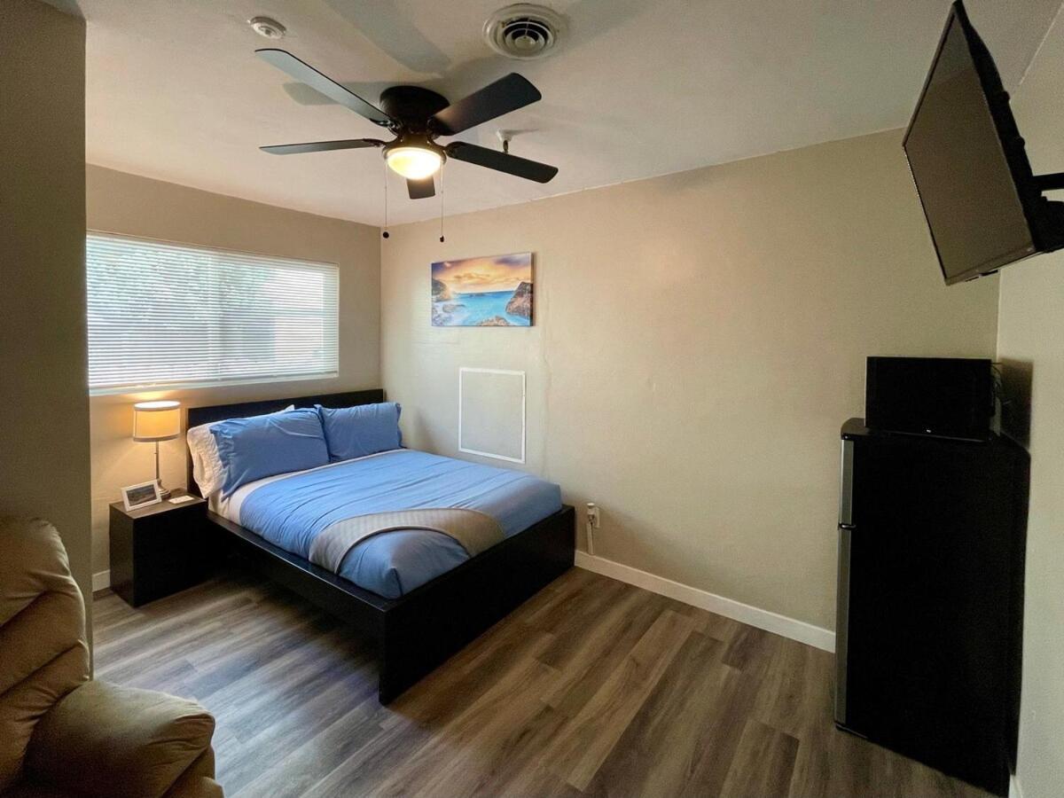 North Park Centrally Located 8br 5ba House Holiday home *