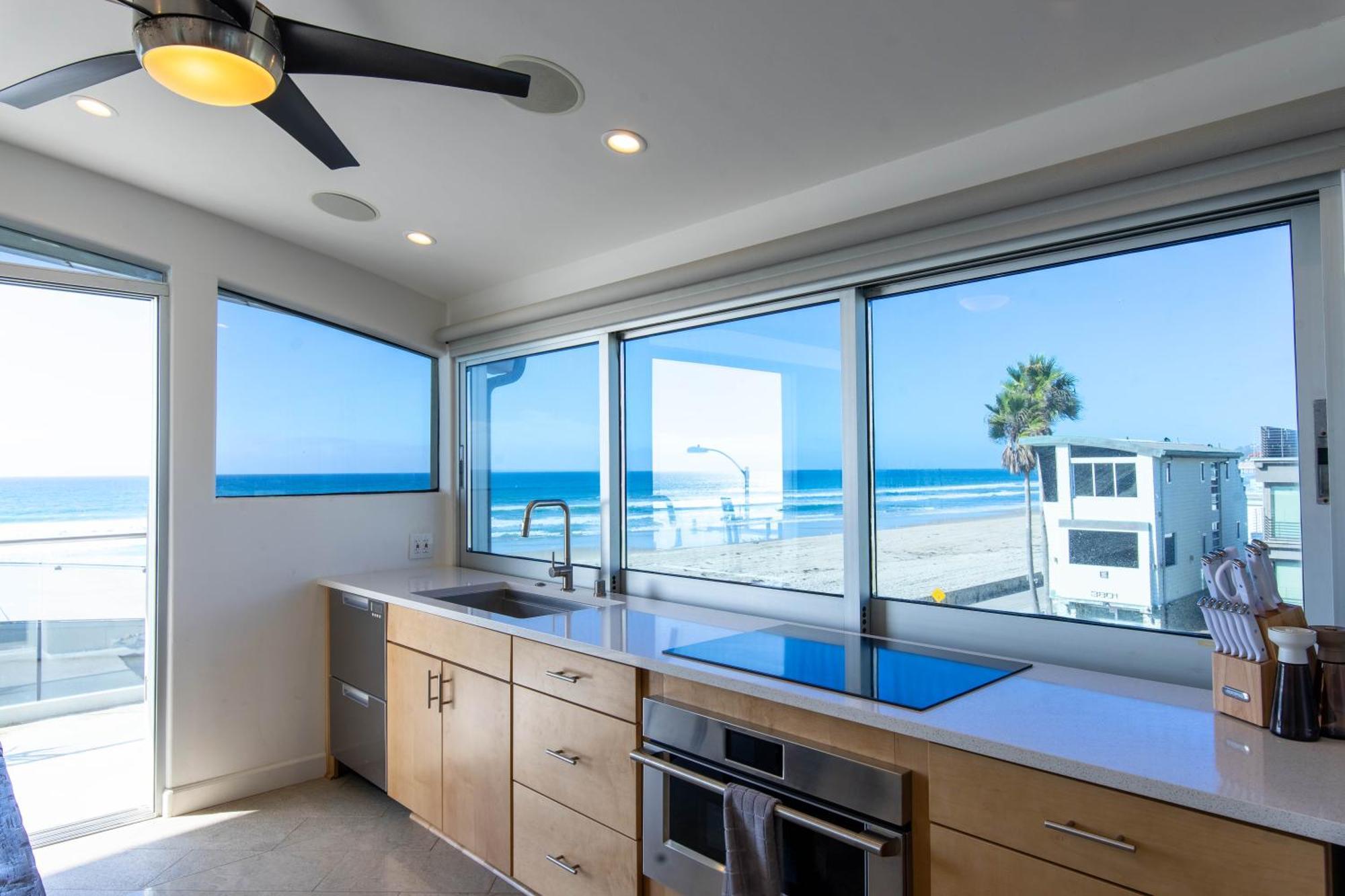 R3786 - Ocean Dream * San Diego