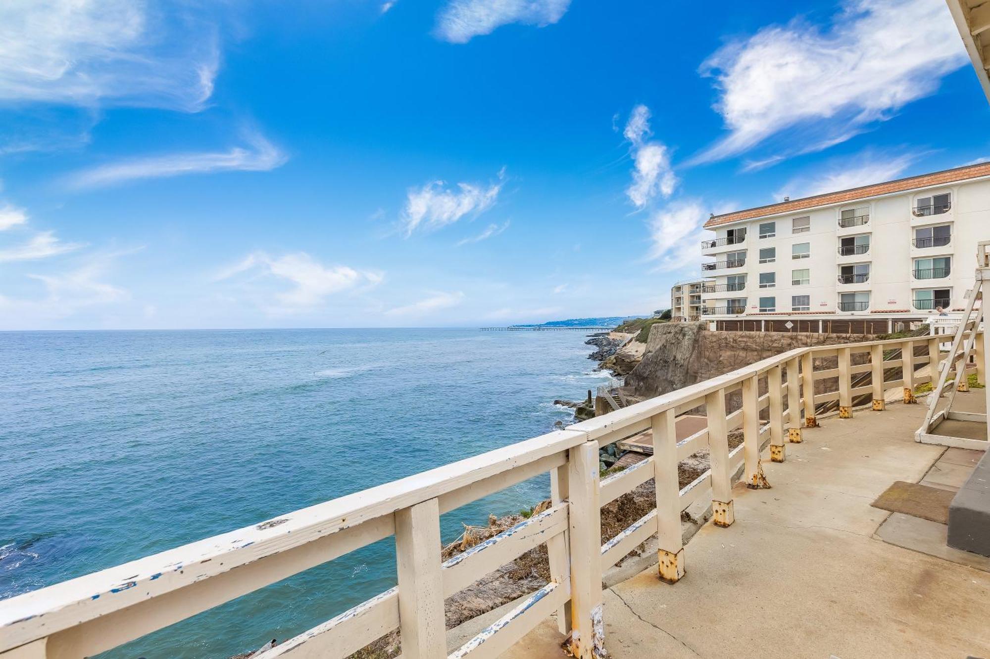 P1486a - Cliffs Oceanfront Holiday home San Diego