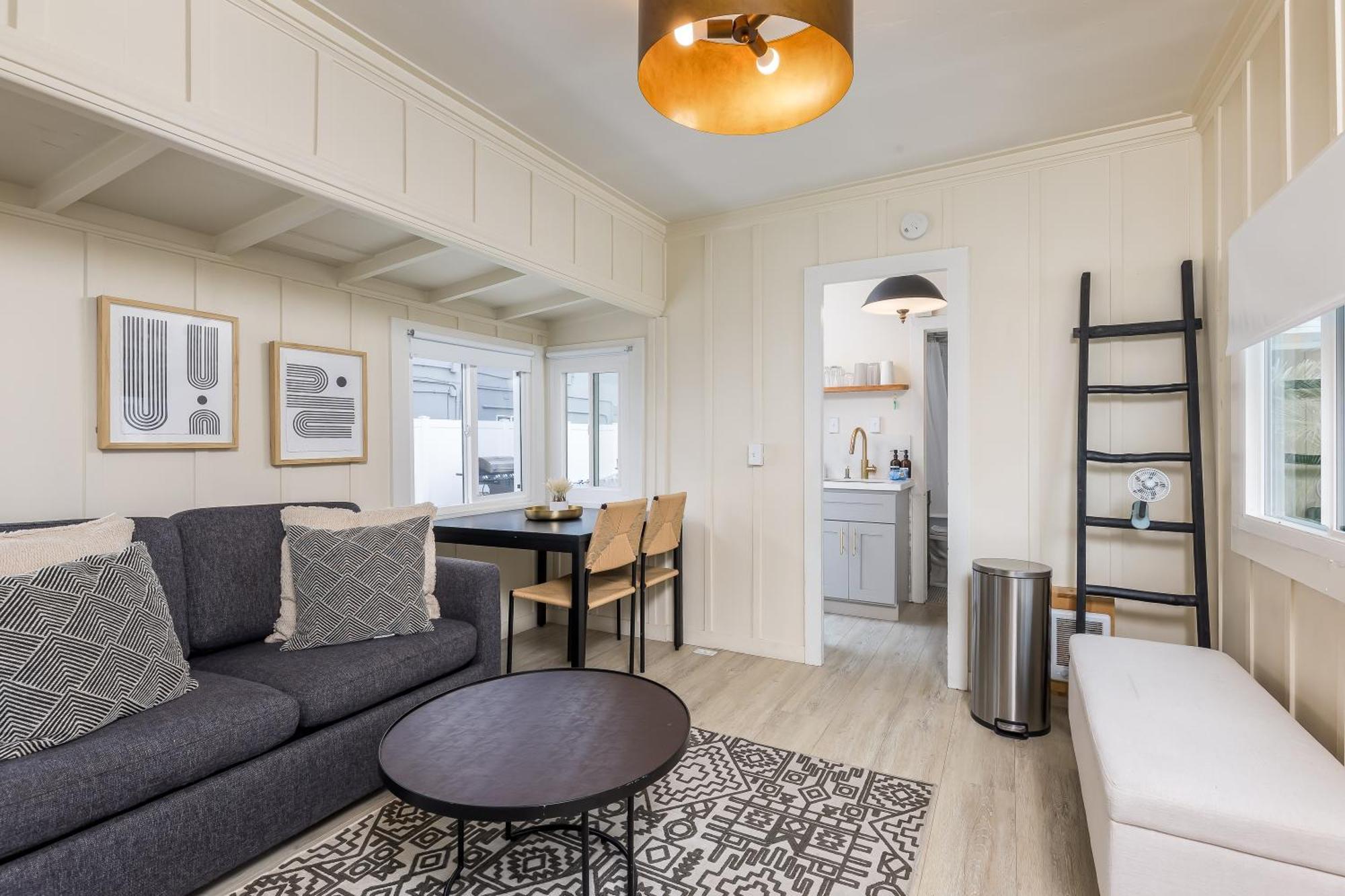 P1486m - Cliffs Oceanfront Holiday home San Diego