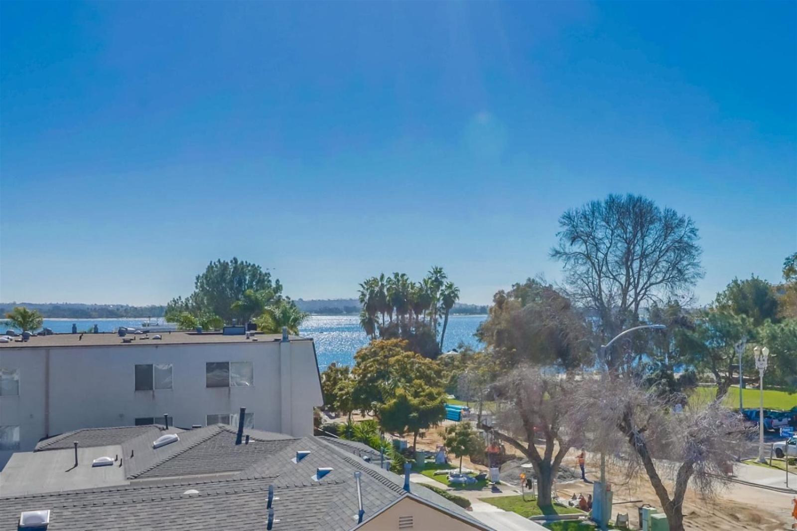 Dreamin Luxury Water View Ac Garage Fast Wifi Rooftop Patio 5175 San Diego