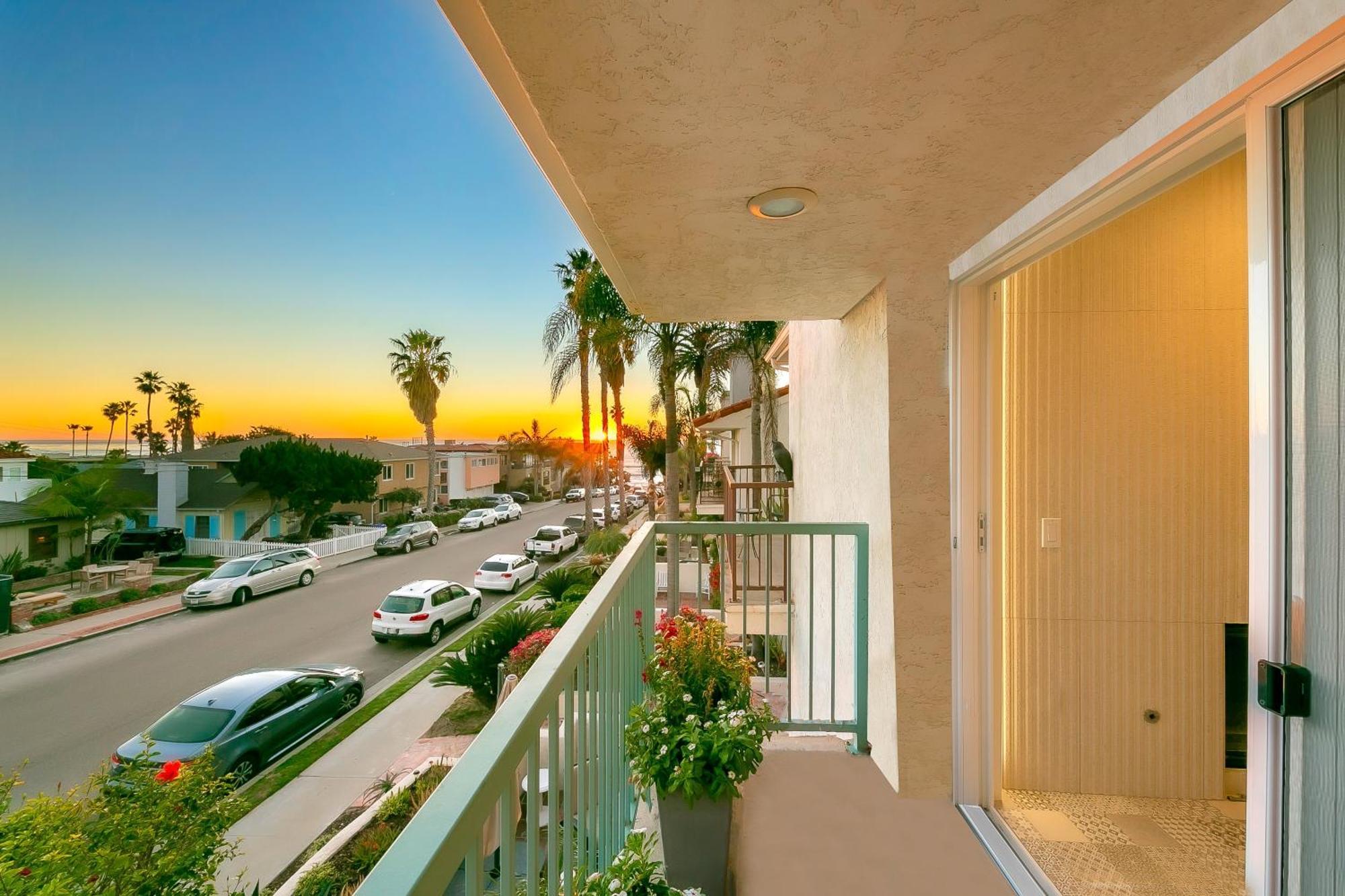 B302 - Windnsea Perfection * San Diego