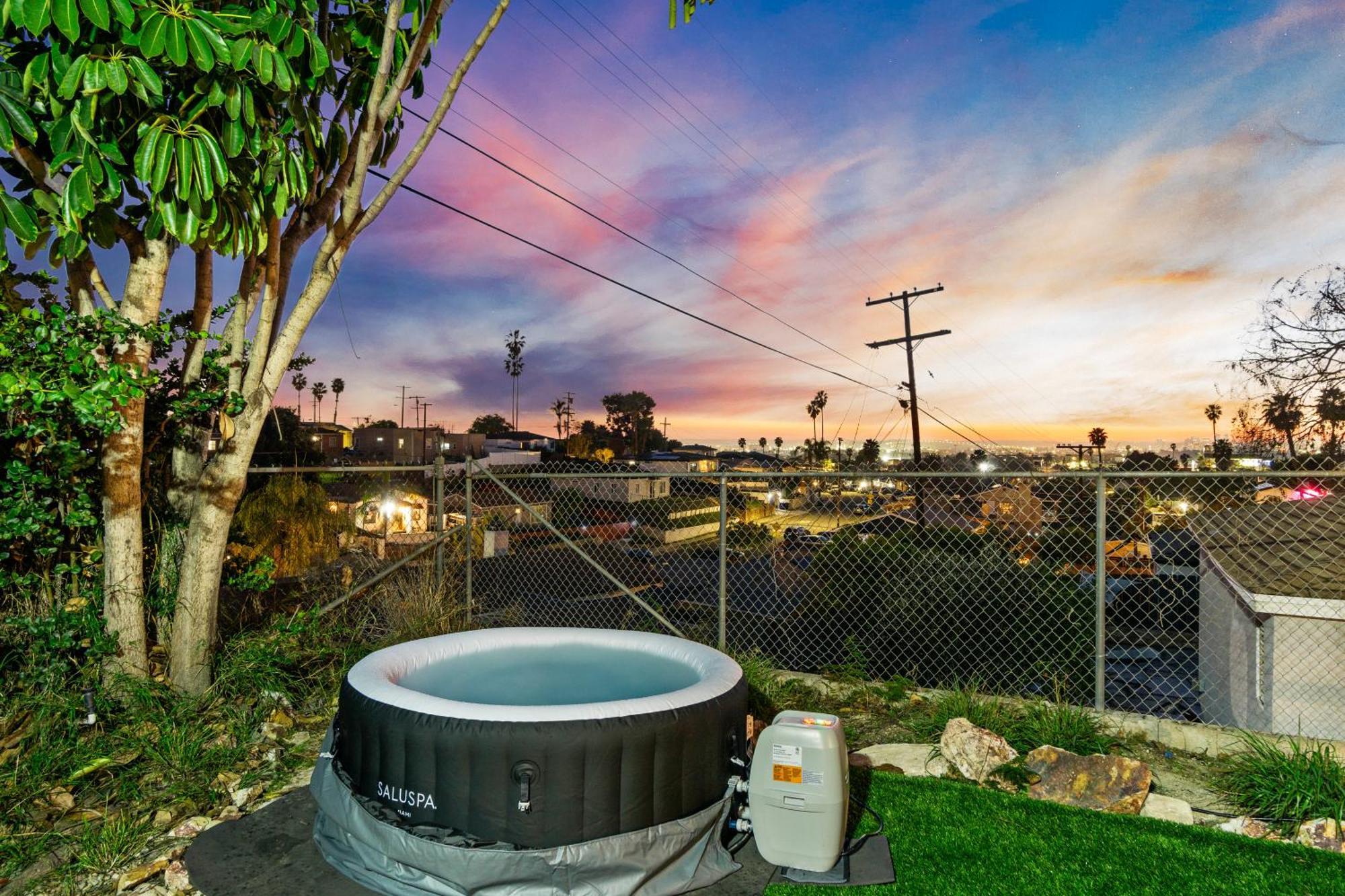 Entire Private 1-bedroom With Hot Spa, 1 Gbps Wi-fi, Parking, View * San Diego