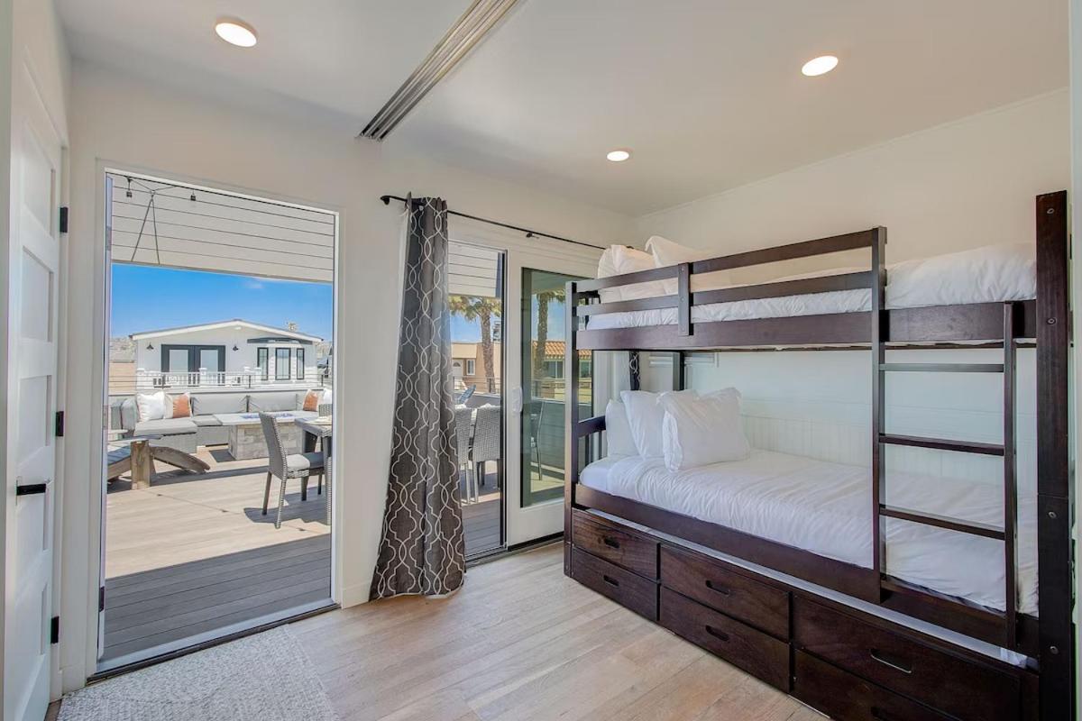 Ocean View Luxury Homes With Ac And Parking Holiday home
