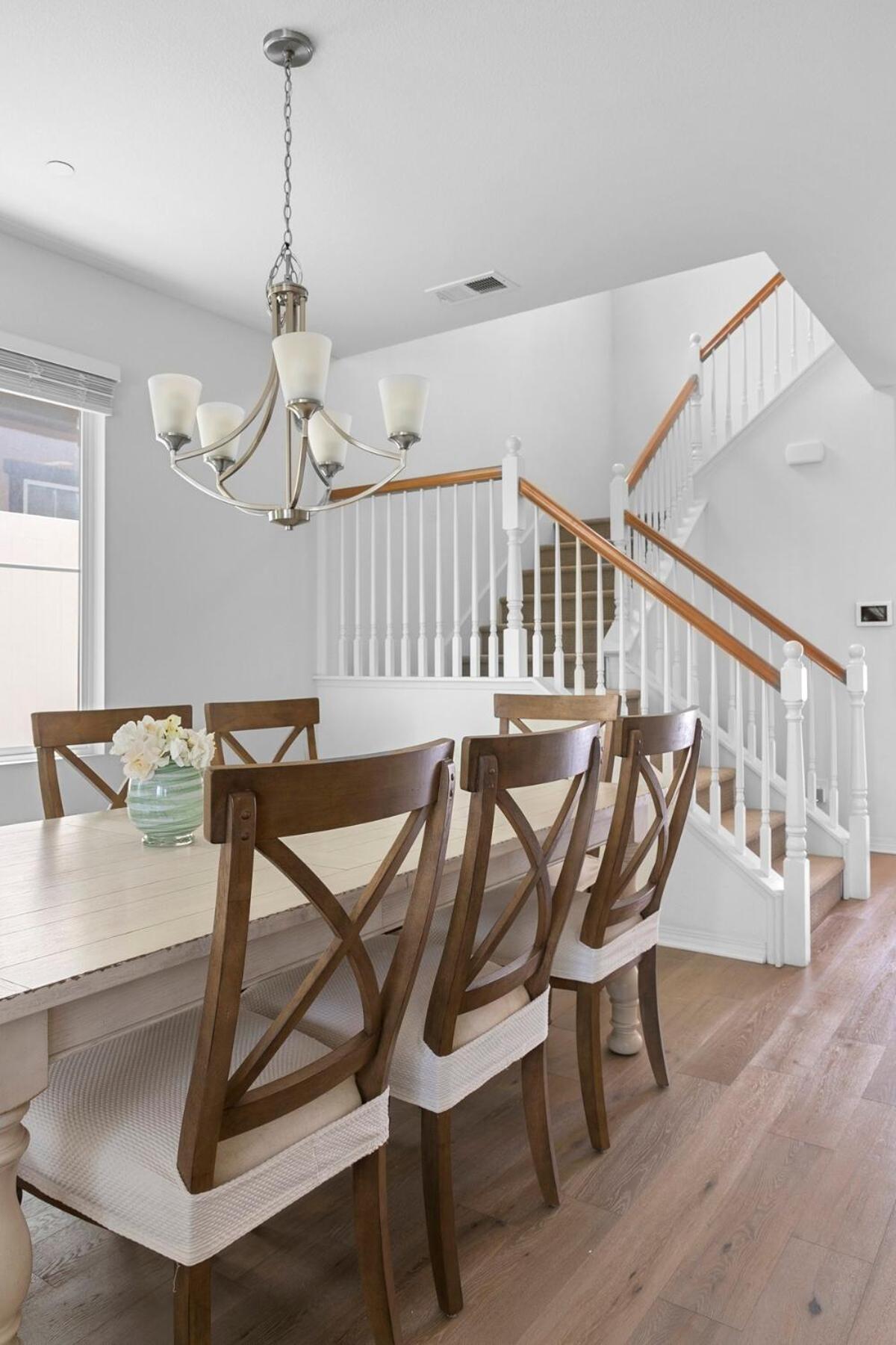 4br 4bath Is Need *