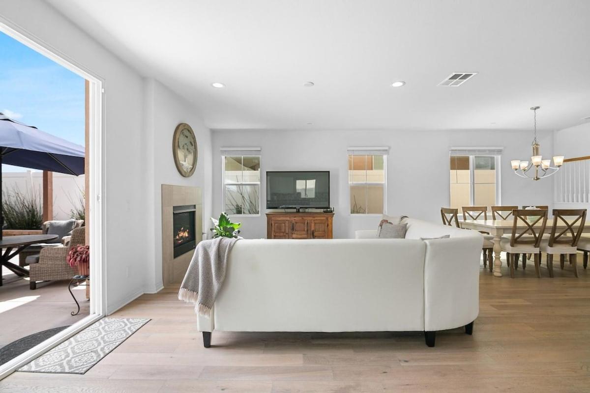 Holiday home 4br 4bath Is Need San Diego