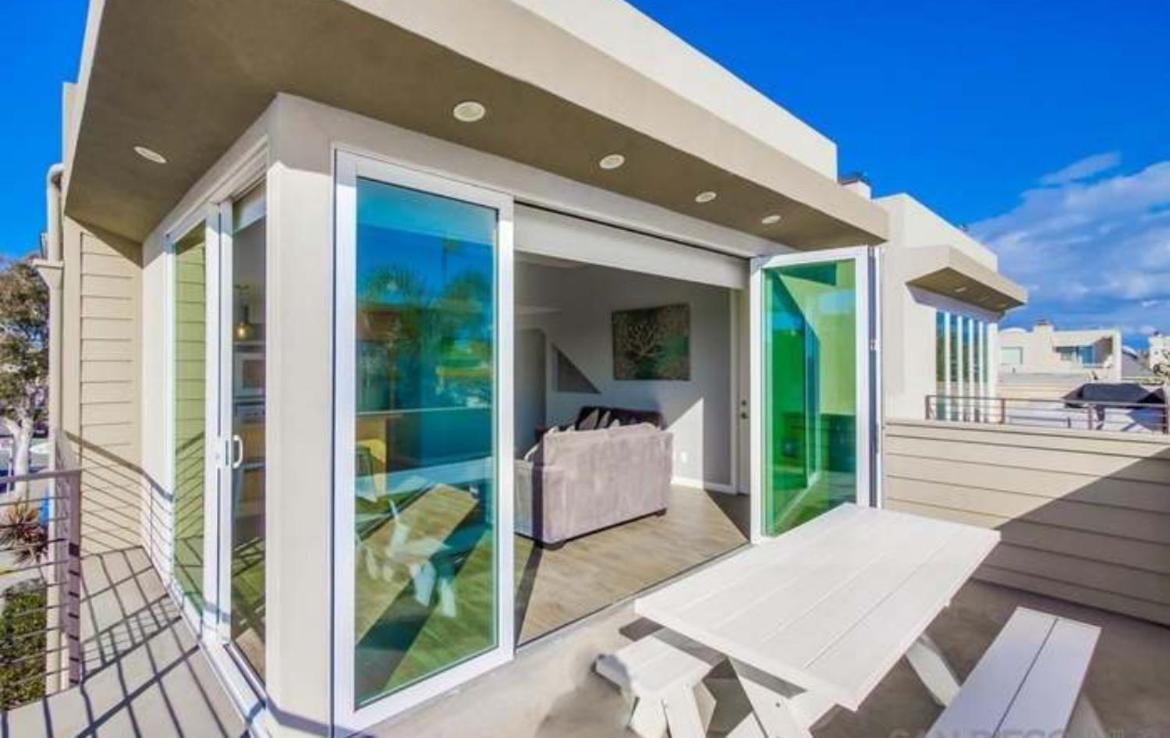 Ocean View Seaside View Apartment