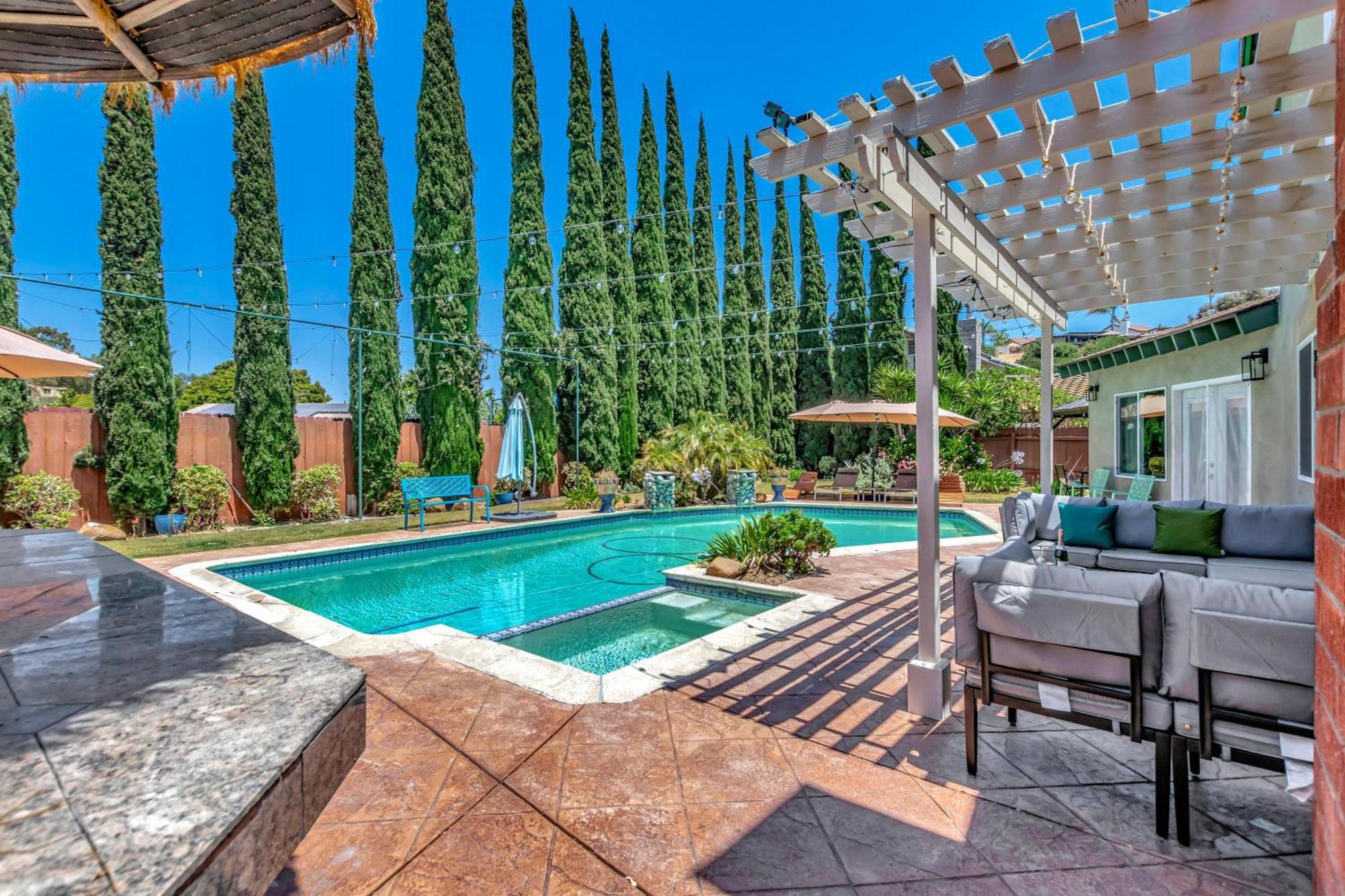Holiday home Tropical Bliss - 5br Pool Games 12 Min To Dwtn