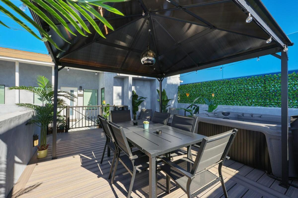 Apartment Harborside 08 With Hot Tub