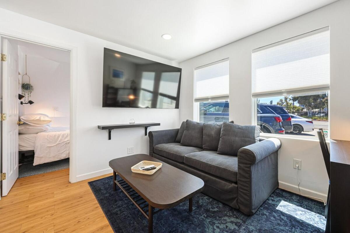 Apartment Harborside 08 With Hot Tub *
