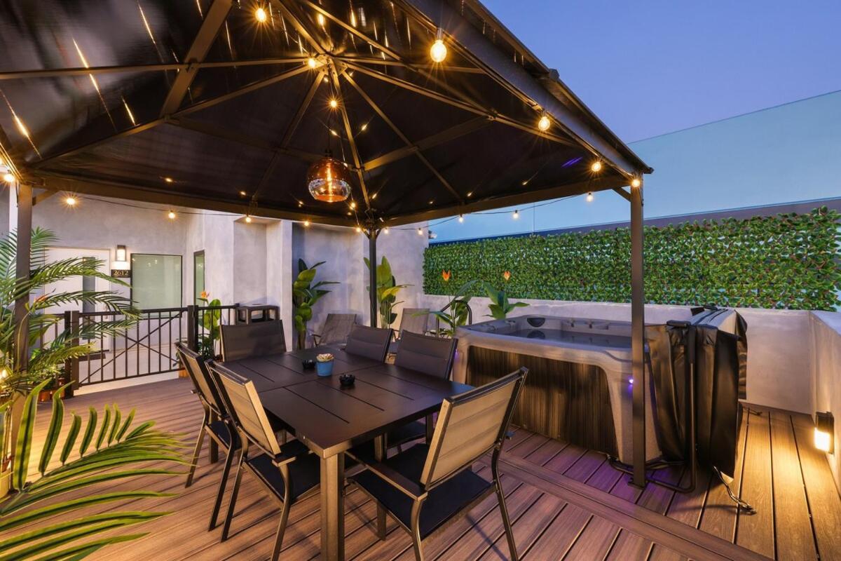 Harborside 12 With Hot Tub And King Beds Apartment