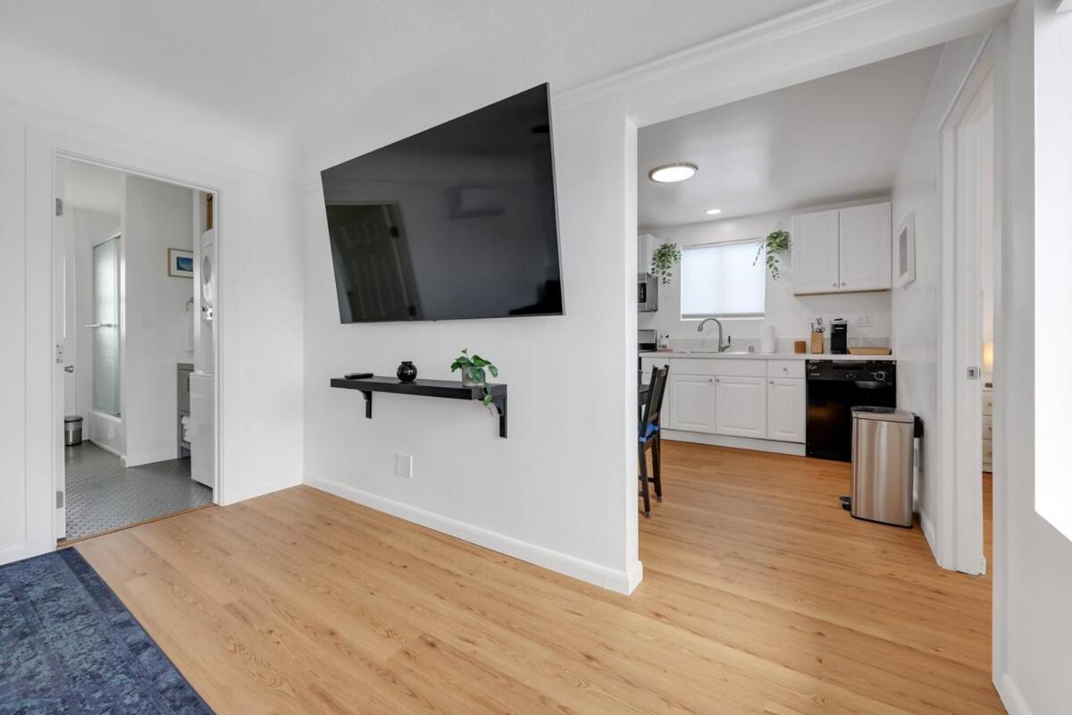Harborside 12 With Hot Tub And King Beds Apartment *