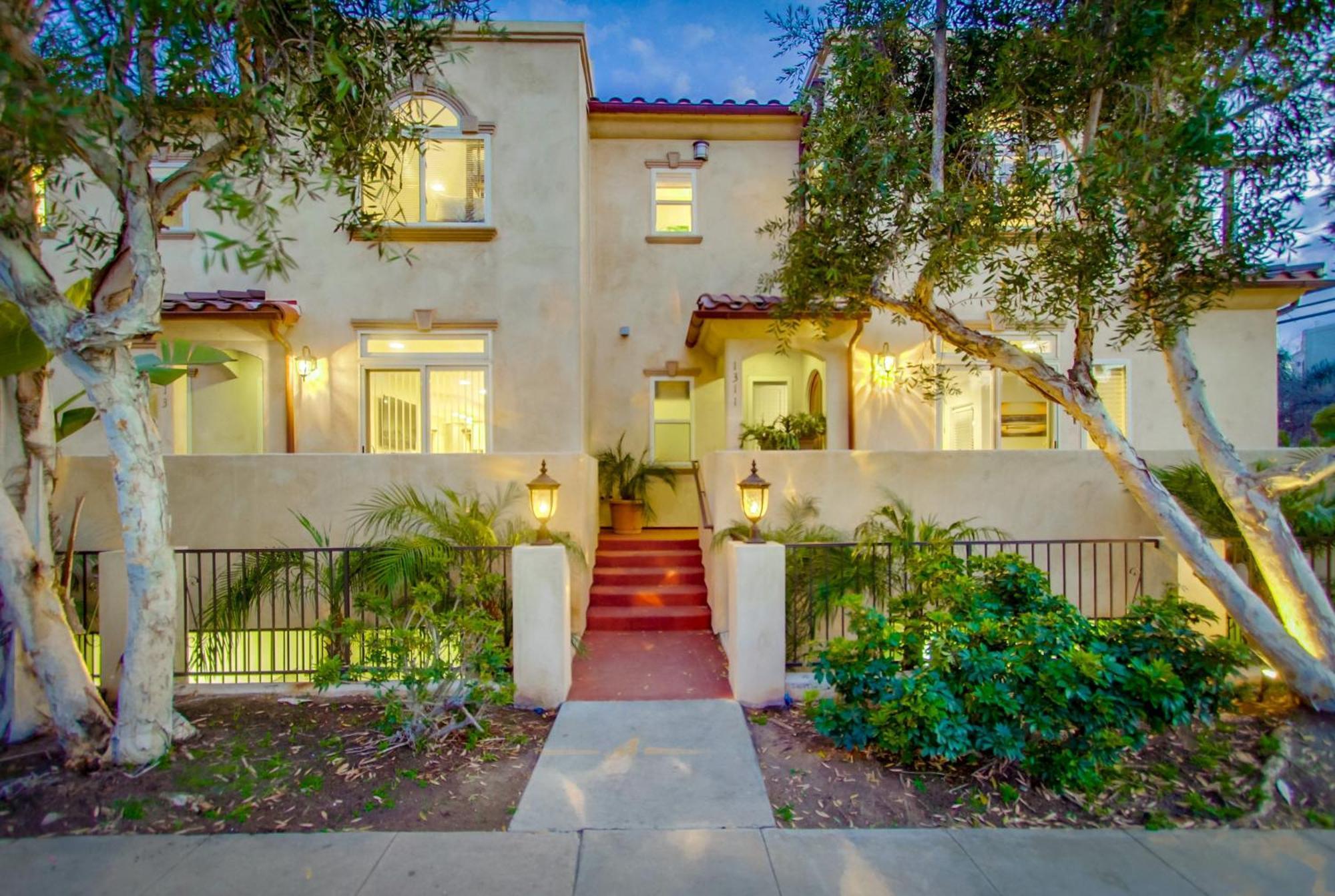Sail Bay Luxury Retreat With Private And Rooftop Bay View *