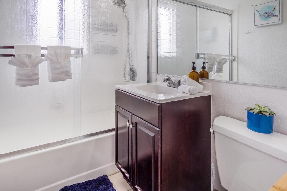 2bd Hottub Parking 6blks 2