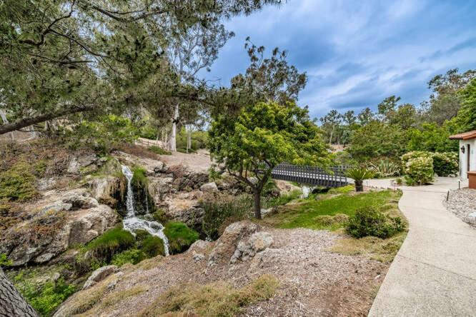 Holiday home Fairbanks Ranch 9br Compound *