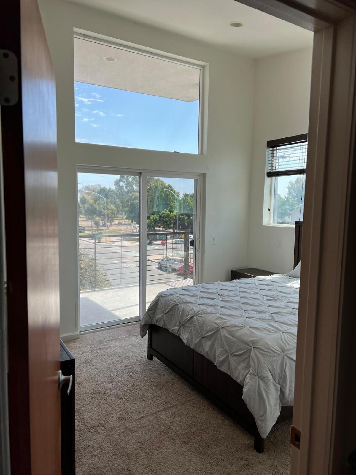 Cozy North Park Townhome *