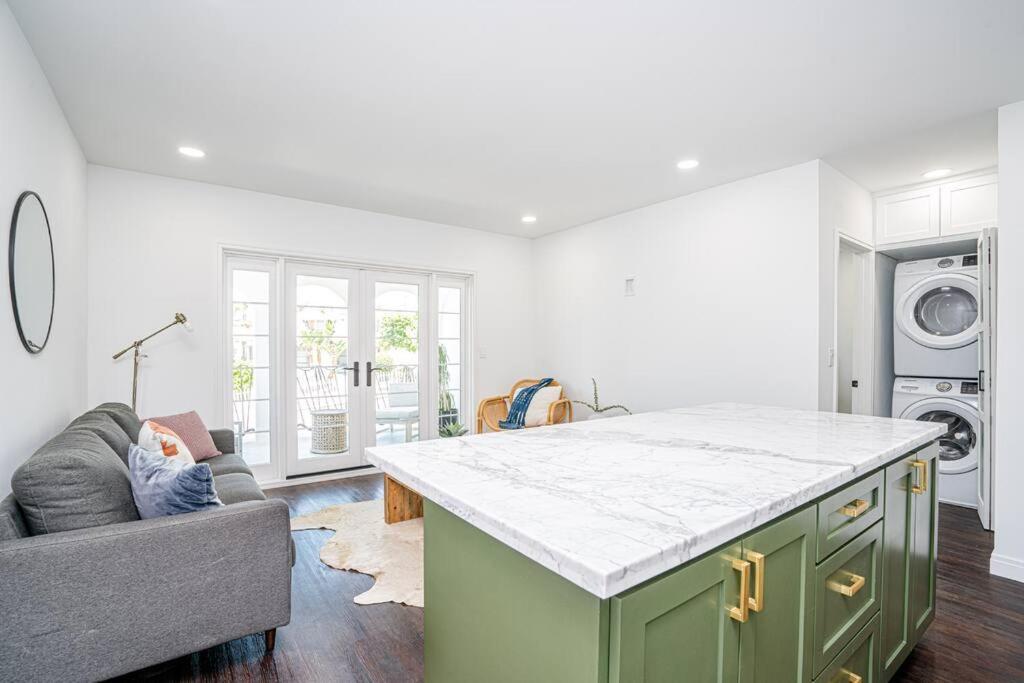 Cozy 1 Bed/bath In Hip Spot! * San Diego