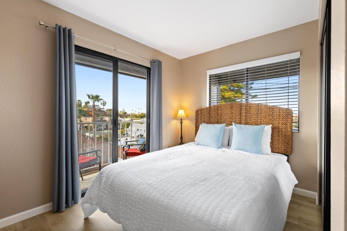 Hidden Gem 3bed 3ba Retreat Jacuzzi Ac Balconies Apartment *