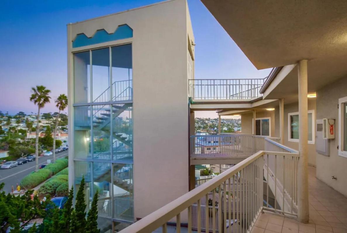Sunset Cliffs Oceanfront Oasis, - Stunning Views & Ocean Sounds