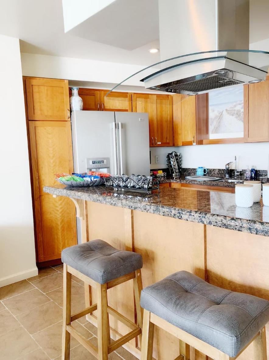 Apartment Sunset Cliffs Oceanfront Oasis, - Stunning Views & Ocean Sounds San Diego