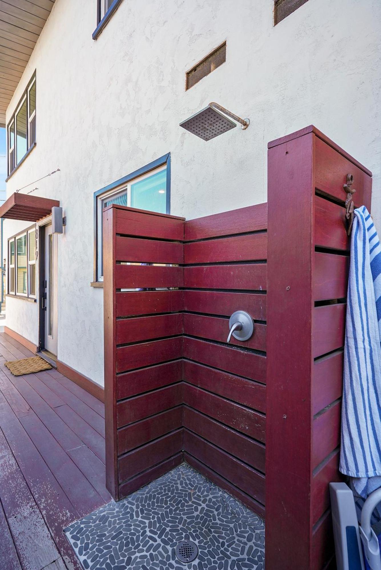 Holiday home Steps To The With Private Patio Bbq And Fire Pit