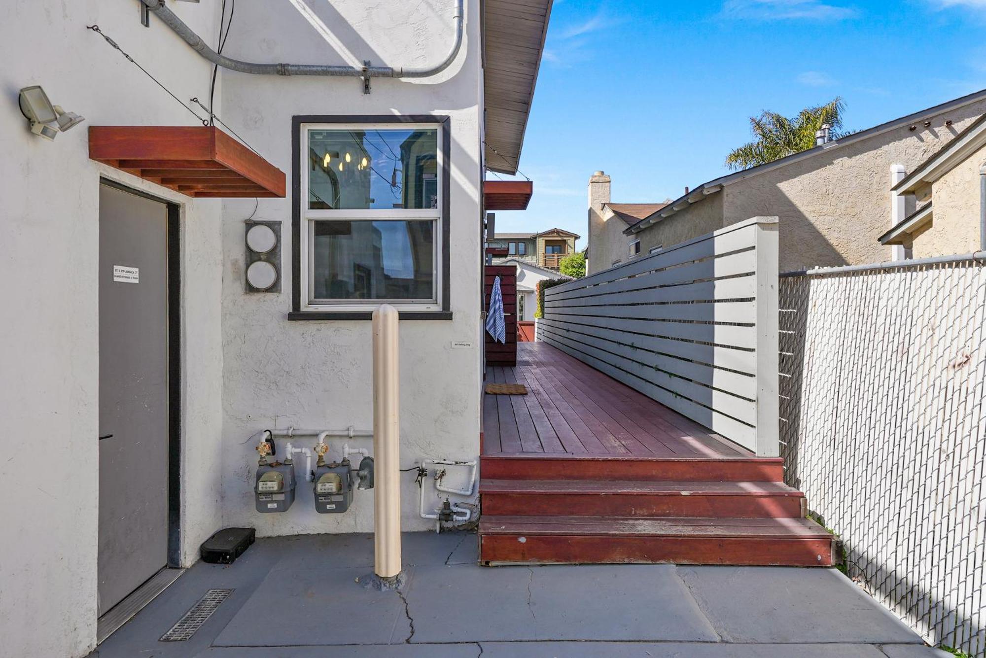Holiday home Steps To The With Private Patio Bbq And Fire Pit *