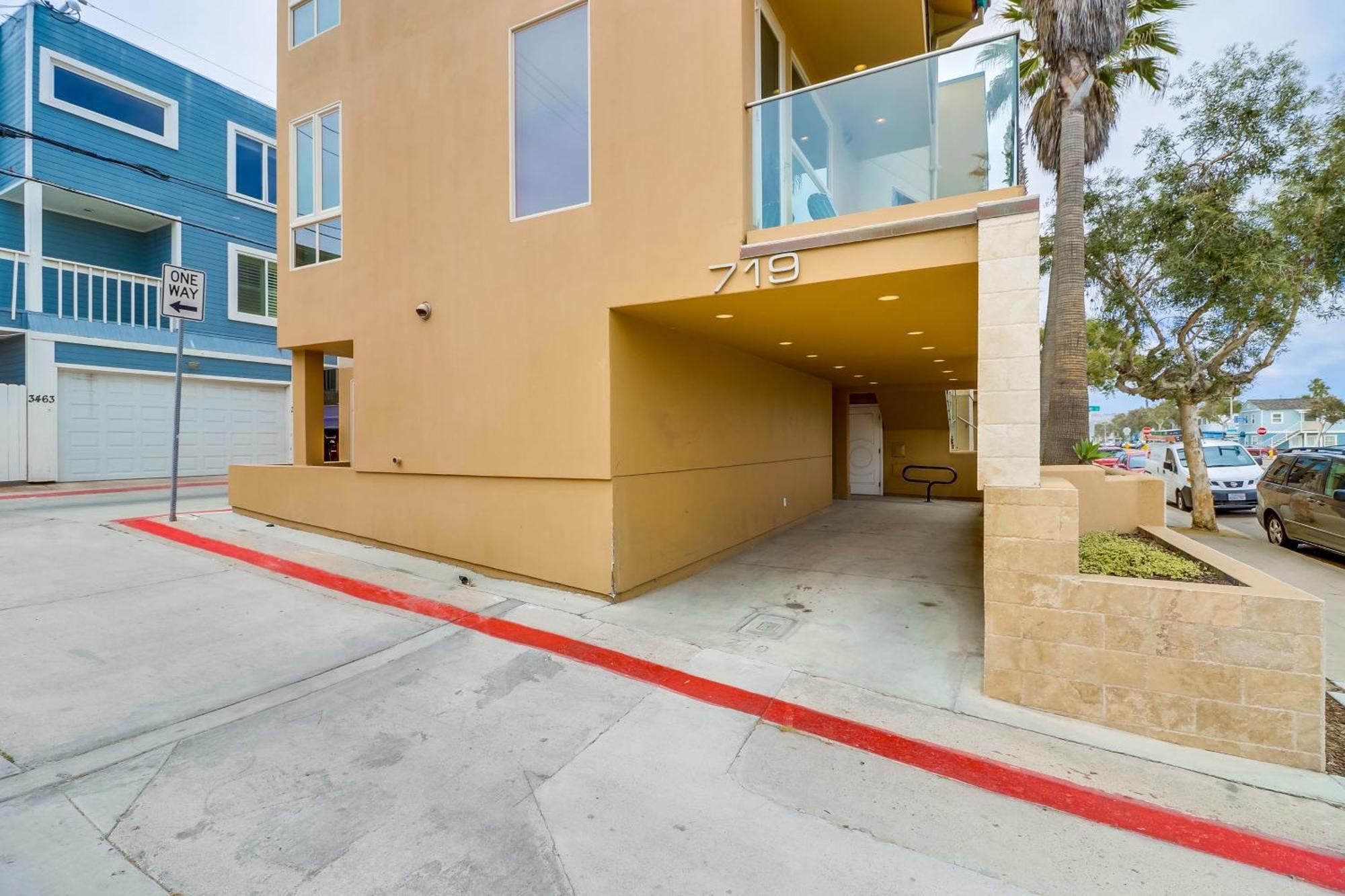 Ocean Breeze 1 & 2 Holiday home