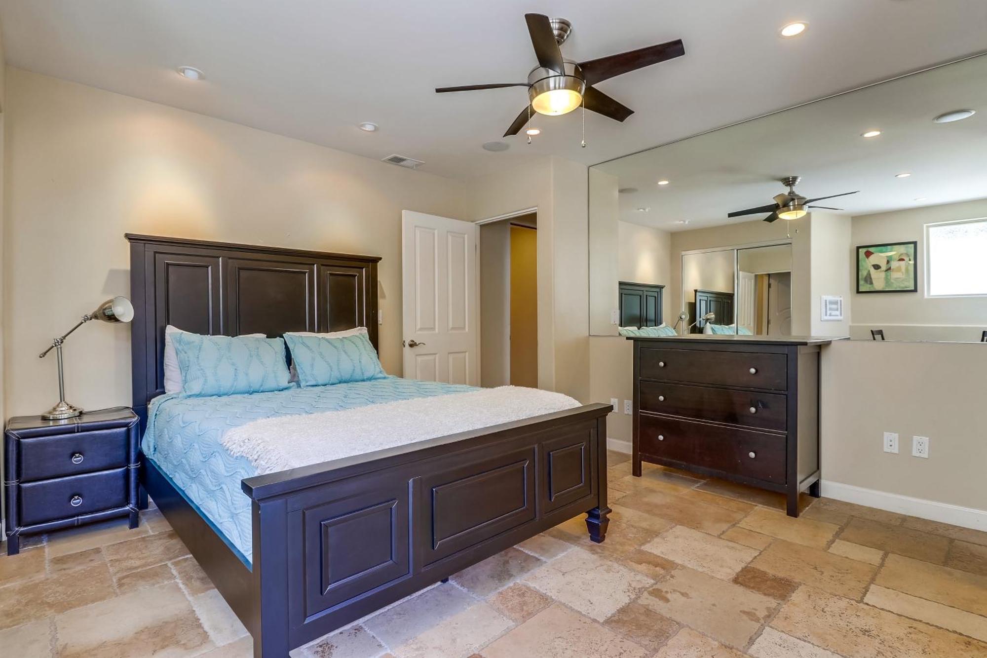 Ocean Breeze 1 & 2 Holiday home *