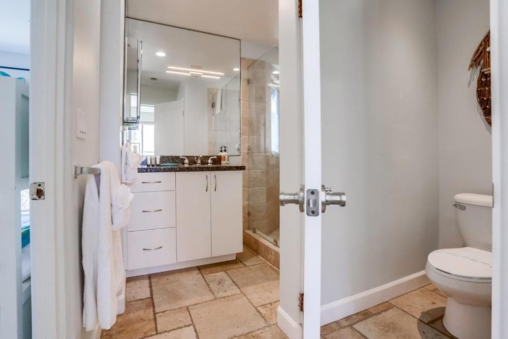 Ocean Breeze 1 * San Diego