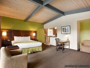 Hotel Ramada By Wyndham North & Conference Center San Diego