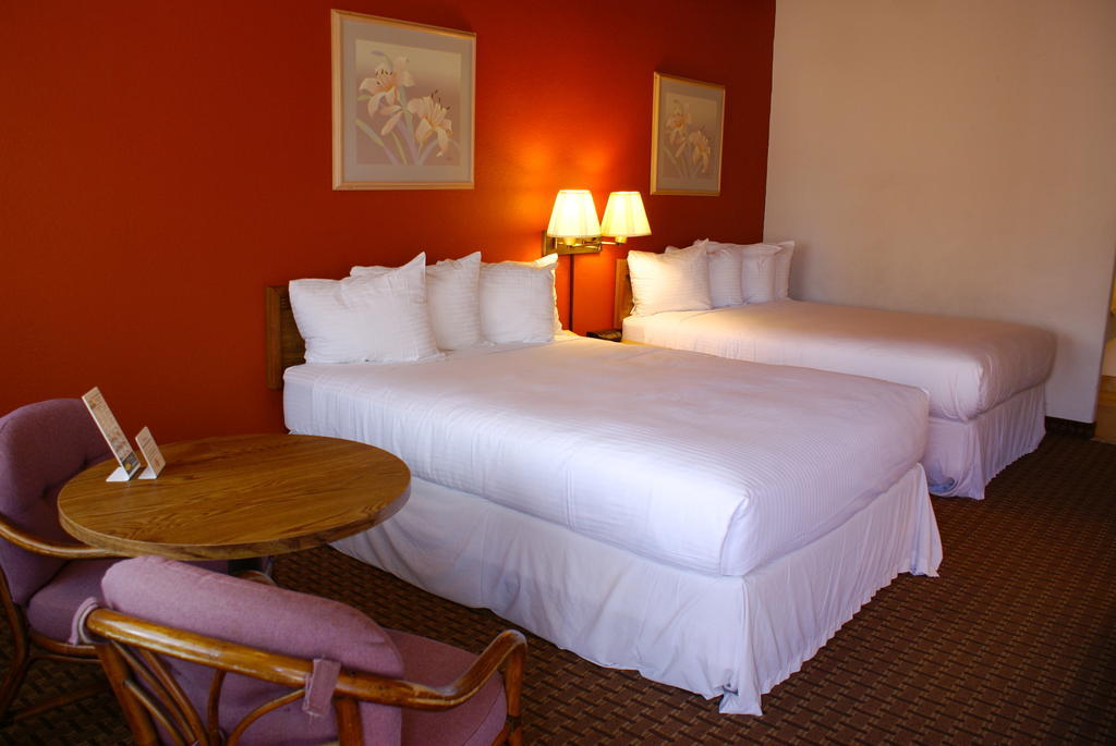 Hotel Days Harbor View 2*