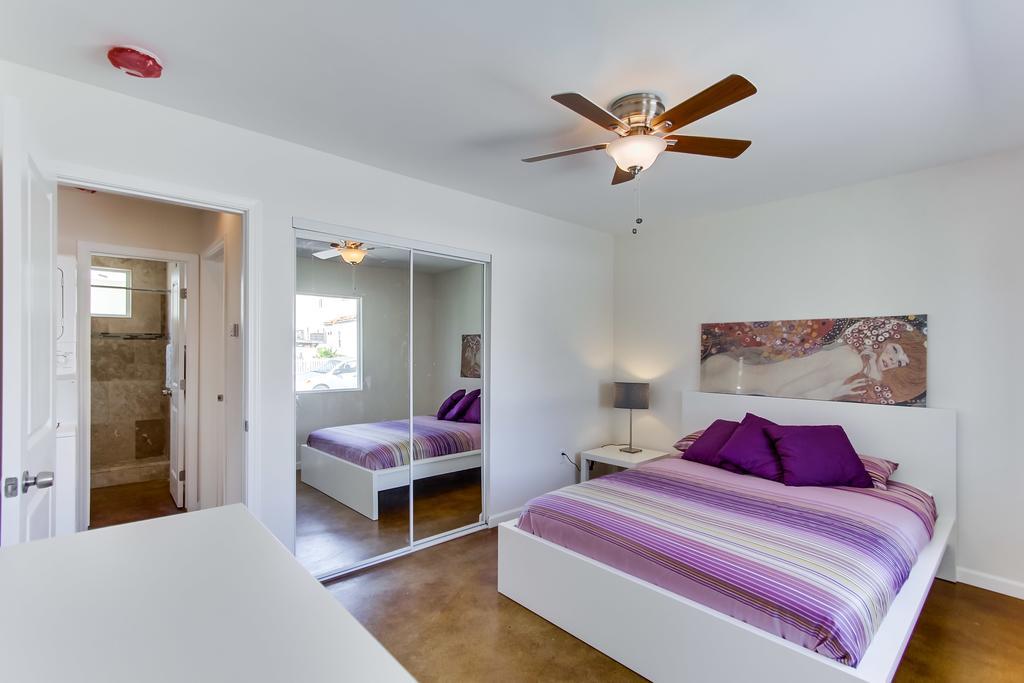 Holiday home Contemporary Sunset Cliffs Beach