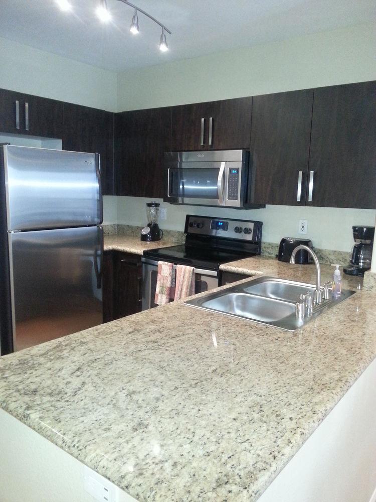 In Little Italy, Close To Gaslamp & The Convention Center Apartment *