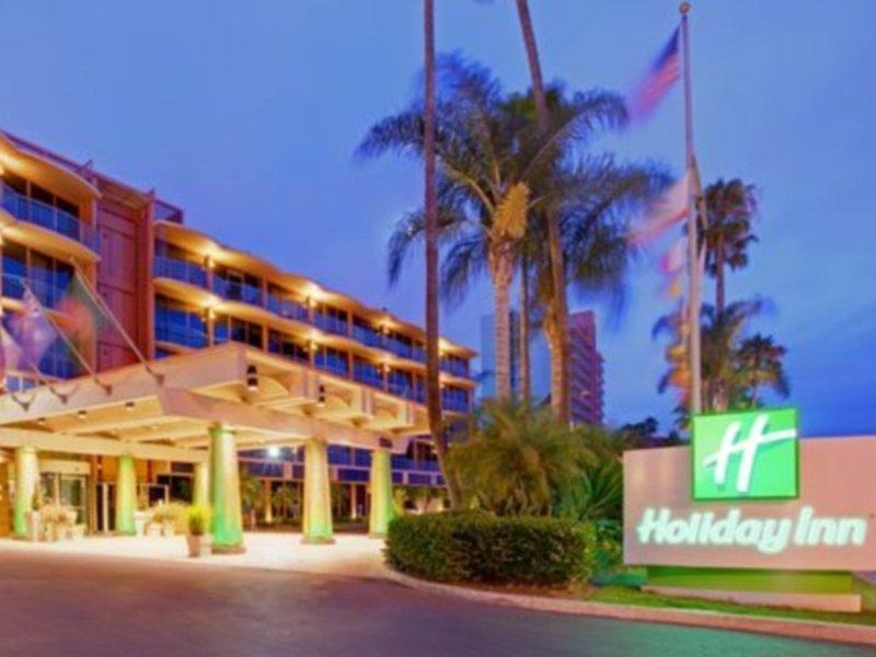 Wyndham Bayside