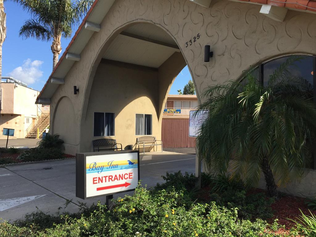 Bay And Motel