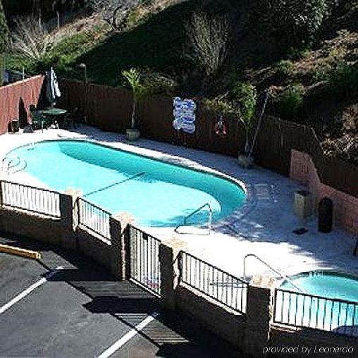 Motel Bay And