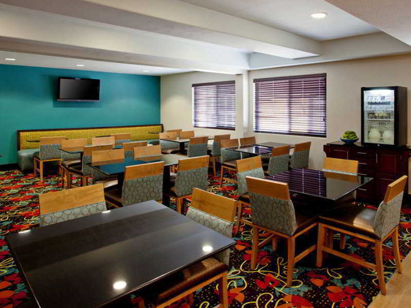 La Quinta By Wyndham Mission Bay Hotel