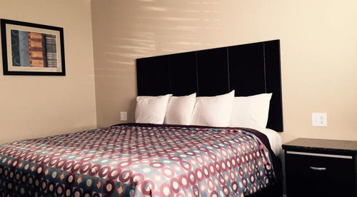 Berkshire Motor Motel 3*