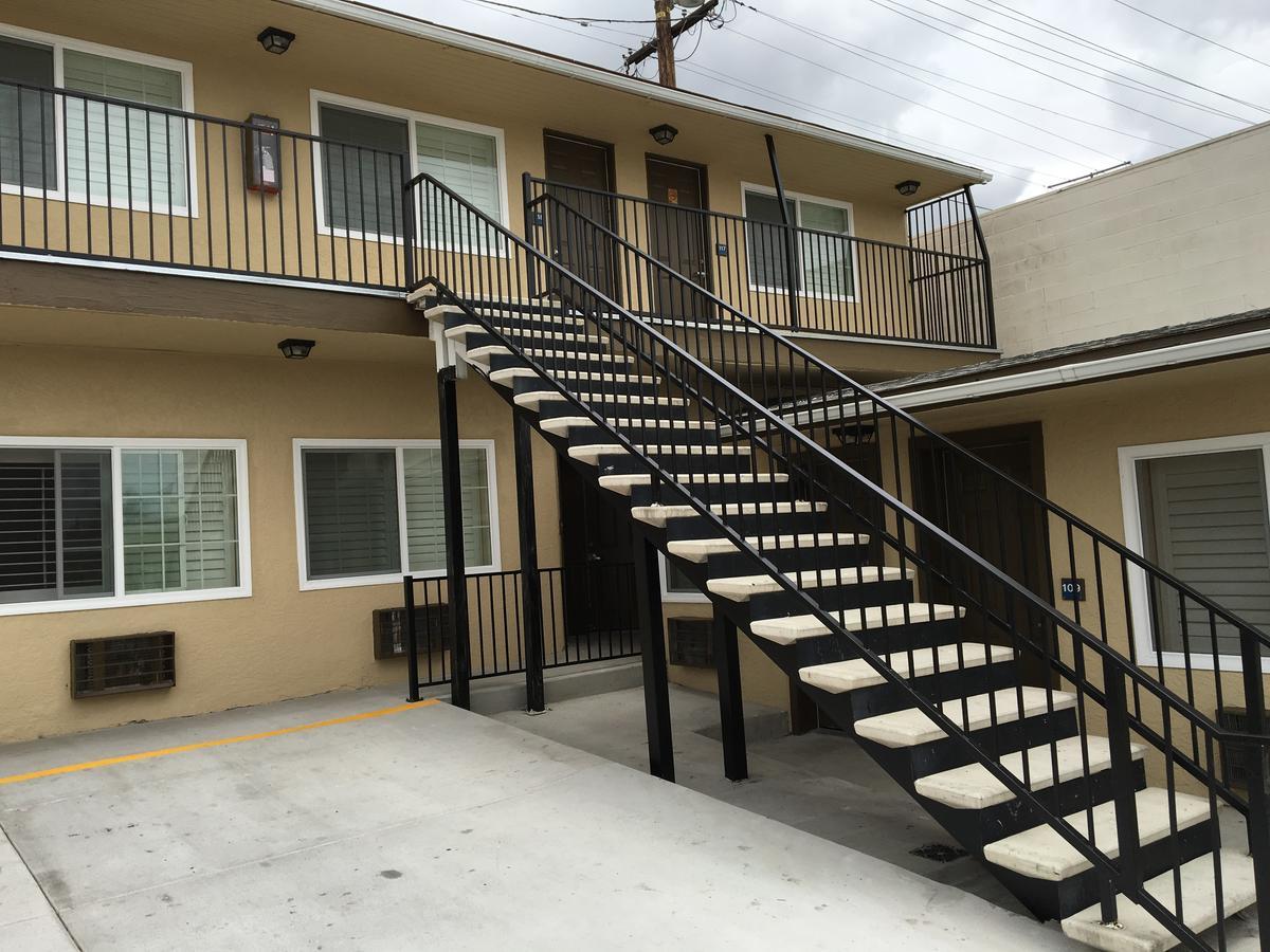 Motel Ace Budget *